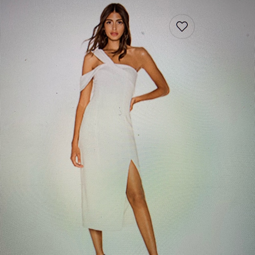 Lulu’s white midi dress